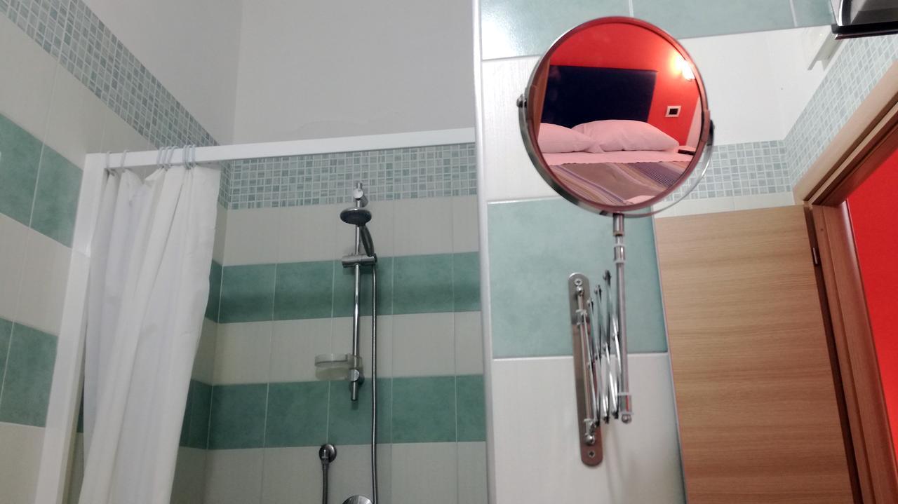 Bovio Modern 3*